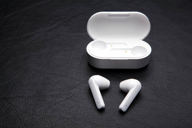 Advanced Language Translation with M95 Translator Earbuds