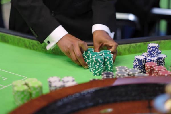 Online Casinos in UAE: Making Sense of Live Chat Support