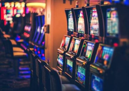 How to Evaluate Information Provided by siti poker online