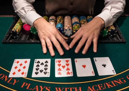 Exploring the Mobile Side of online casino Singapore